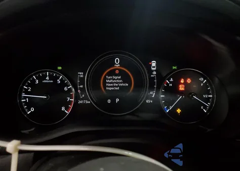 2021 Mazda 3 Preferred z USA, uszkodzony, nr VIN 3MZBPBCM1MM204840